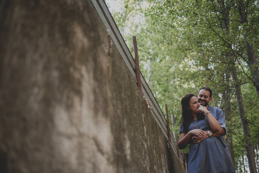 Reportaje de Pareja en el entorno de la Vega de Granada. Carla y Pedro. Fran Ménez Fotógrafo en Granada 11