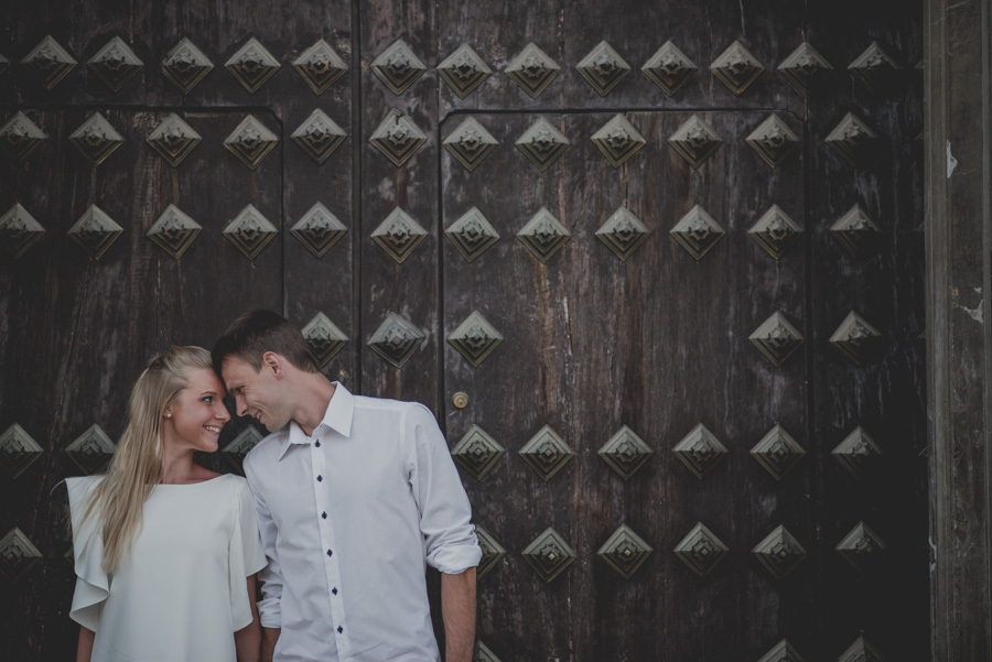 Kamila y Geminidas. Photoshoot in Granada. Couple session in Granada. Fran Ménez Photographer in Granada 11