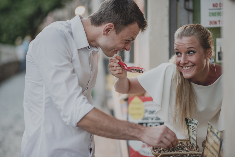 Kamila y Geminidas. Photoshoot in Granada. Couple session in Granada. Fran Ménez Photographer in Granada 14