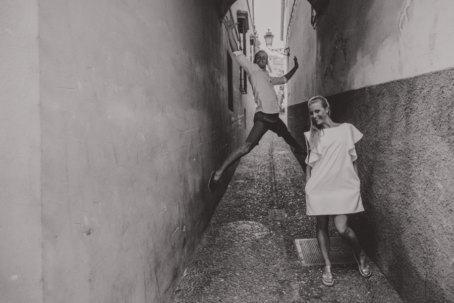 Kamila y Geminidas. Photoshoot in Granada. Couple session in Granada. Fran Ménez Photographer in Granada 18