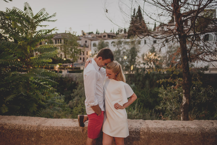 Kamila y Geminidas. Photoshoot in Granada. Couple session in Granada. Fran Ménez Photographer in Granada 23