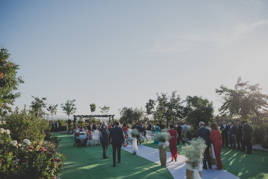 Eva y Eloy. Fotografias de Boda en los Jardines de Siddharta, Huetor Vega, Granada. Fran Ménez Fotógrafo de Bodas. 30