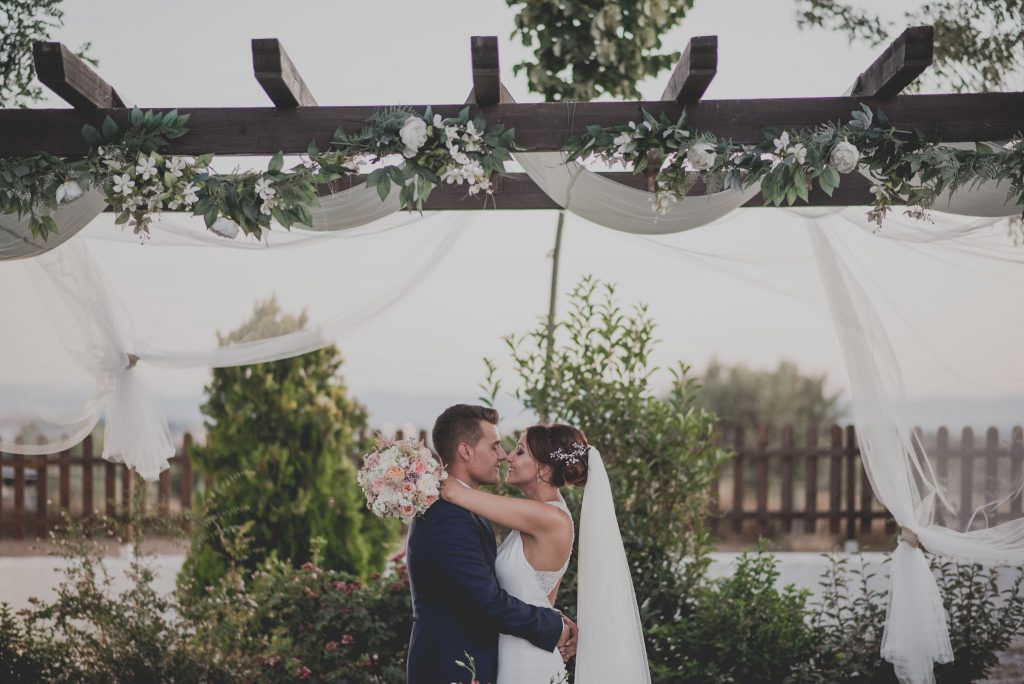 Eva y Eloy. Fotografias de Boda en los Jardines de Siddharta, Huetor Vega, Granada. Fran Ménez Fotógrafo de Bodas. 74