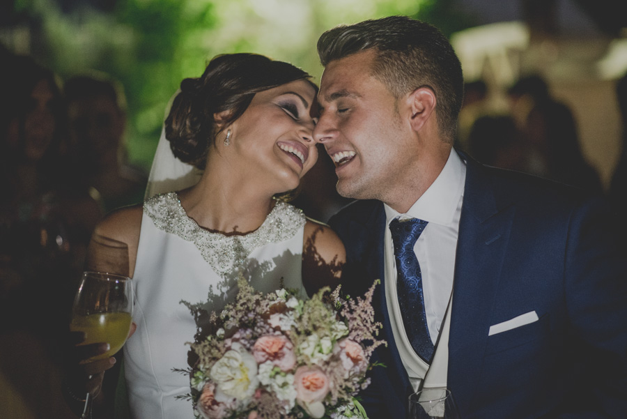 Eva y Eloy. Fotografias de Boda en los Jardines de Siddharta, Huetor Vega, Granada. Fran Ménez Fotógrafo de Bodas. 85