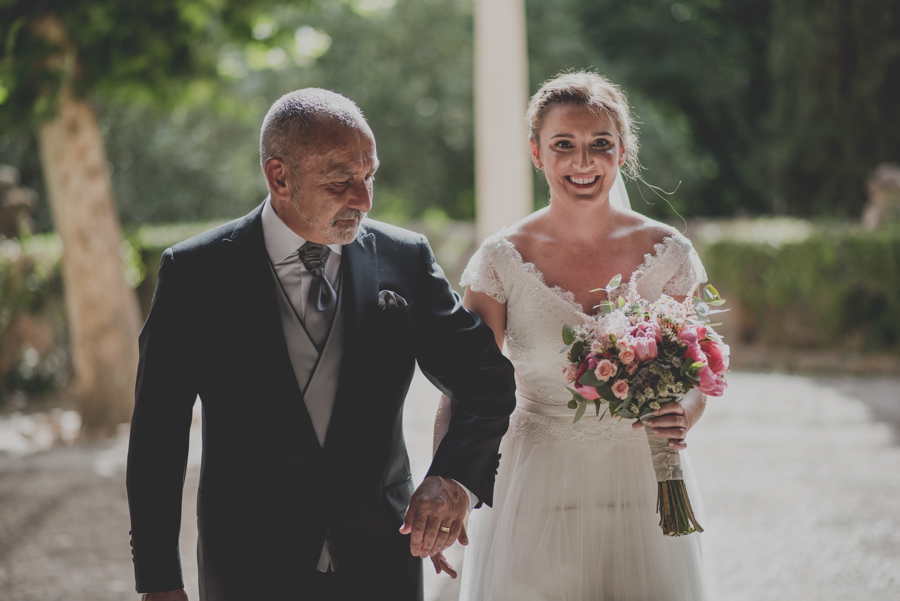 Boda en la Iglesia San Pedro y San Pablo. Celebración en Hotel Santa Paula. Marta y Cameron 22