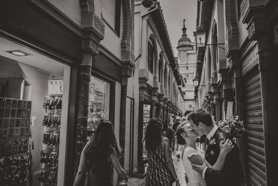Boda en la Iglesia San Pedro y San Pablo. Celebración en Hotel Santa Paula. Marta y Cameron 65