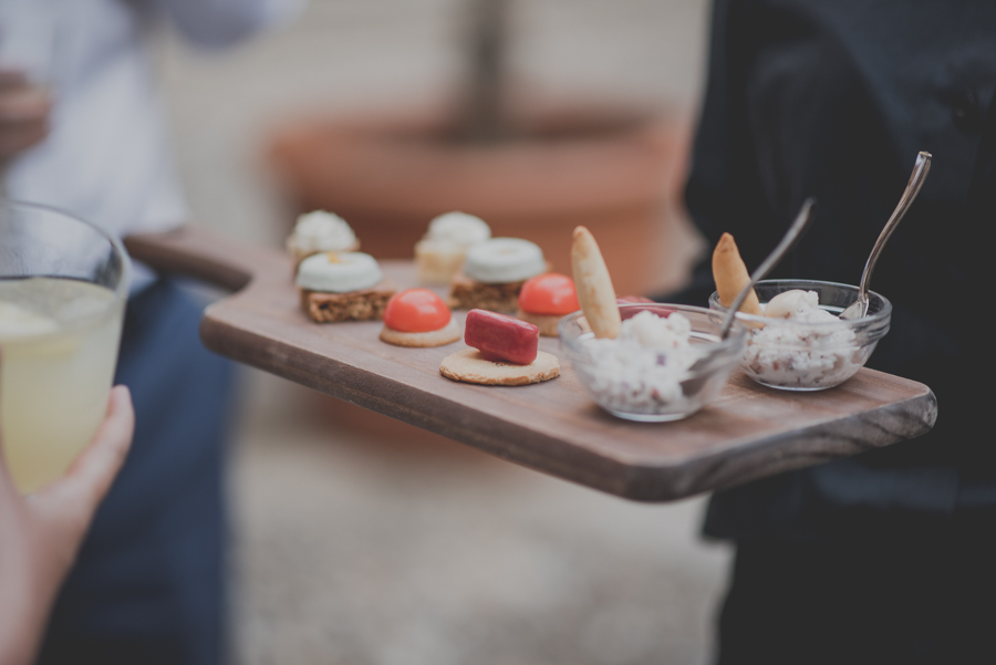 Boda en la Iglesia San Pedro y San Pablo. Celebración en Hotel Santa Paula. Marta y Cameron 70