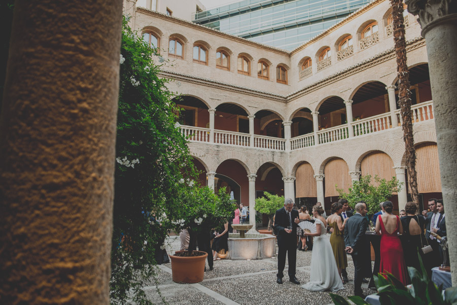 Boda en la Iglesia San Pedro y San Pablo. Celebración en Hotel Santa Paula. Marta y Cameron 75