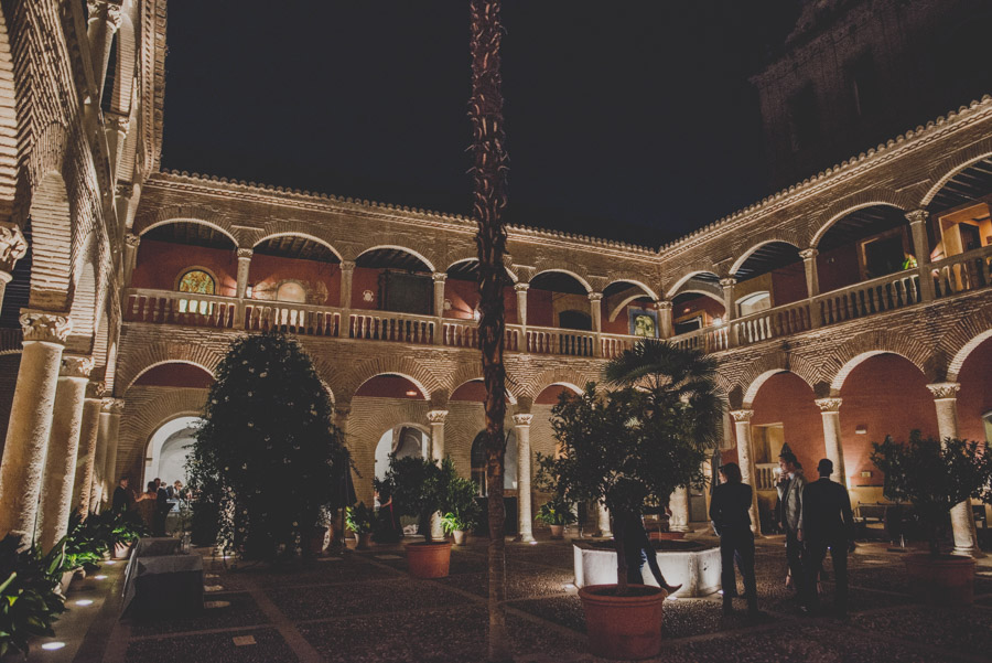 Boda en la Iglesia San Pedro y San Pablo. Celebración en Hotel Santa Paula. Marta y Cameron 85