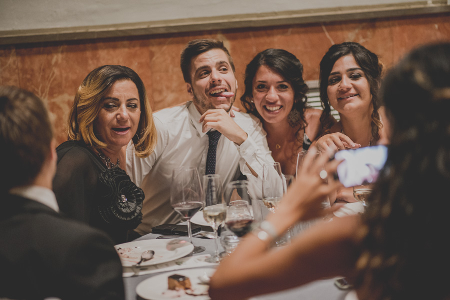 Boda en la Iglesia San Pedro y San Pablo. Celebración en Hotel Santa Paula. Marta y Cameron 99