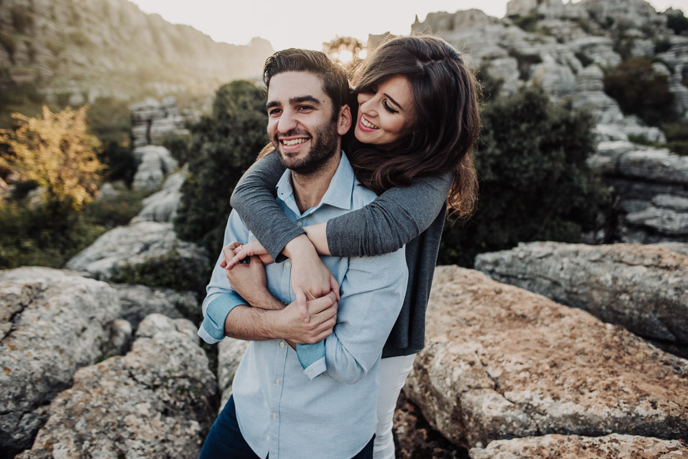 Pre Boda Lorena y Victor en Torcal de Antequera. Fran Menez Fotografo de Bodas en Malaga 15