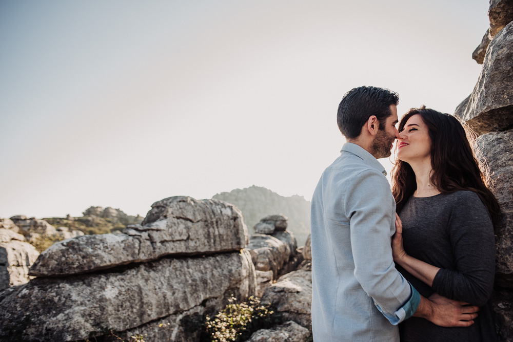 Pre Boda Lorena y Victor en Torcal de Antequera. Fran Menez Fotografo de Bodas en Malaga 5