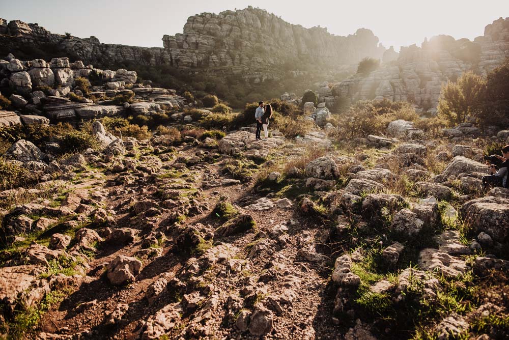 Pre Boda Lorena y Victor en Torcal de Antequera. Fran Menez Fotografo de Bodas en Malaga 8