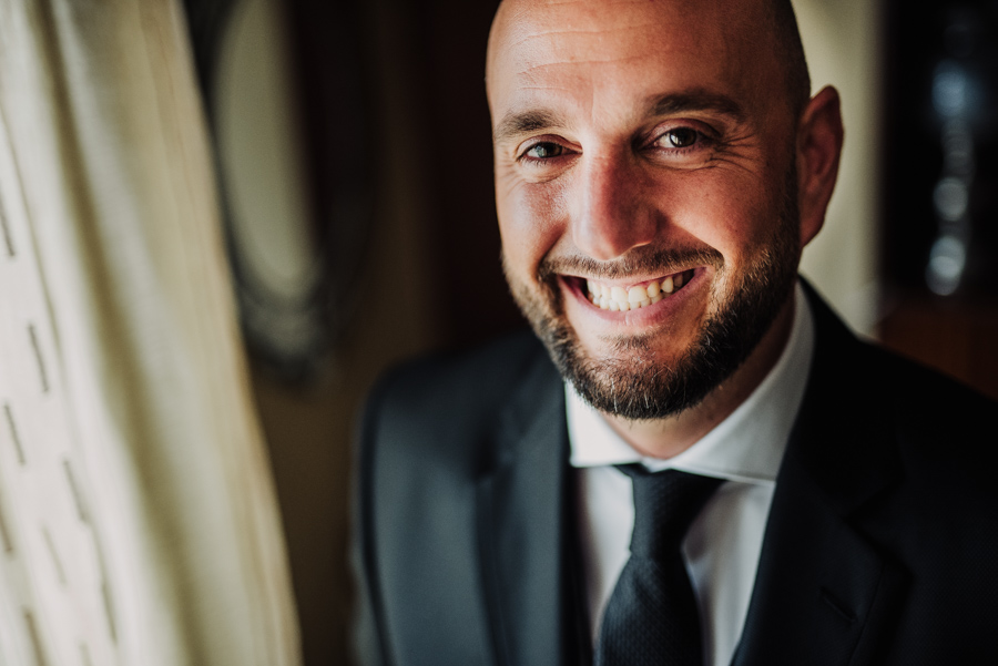 Ana y Victor. Fotografias de Boda en el Cortijo de Enmedio. Fran Ménez Fotógrafos de Bodas en Granada 10