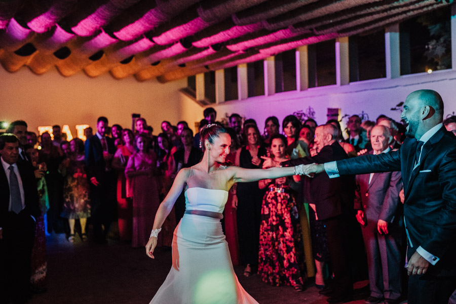 Ana y Victor. Fotografias de Boda en el Cortijo de Enmedio. Fran Ménez Fotógrafos de Bodas en Granada 113