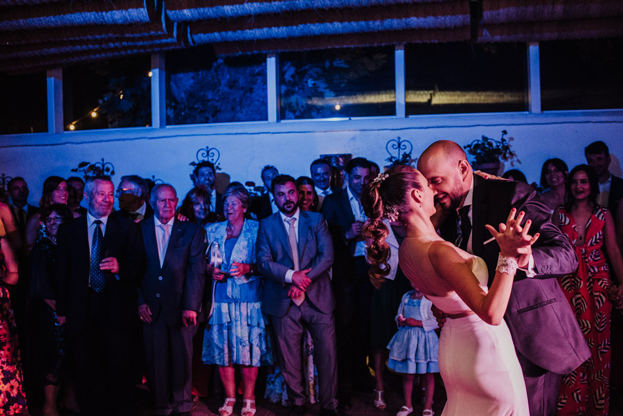 Ana y Victor. Fotografias de Boda en el Cortijo de Enmedio. Fran Ménez Fotógrafos de Bodas en Granada 114