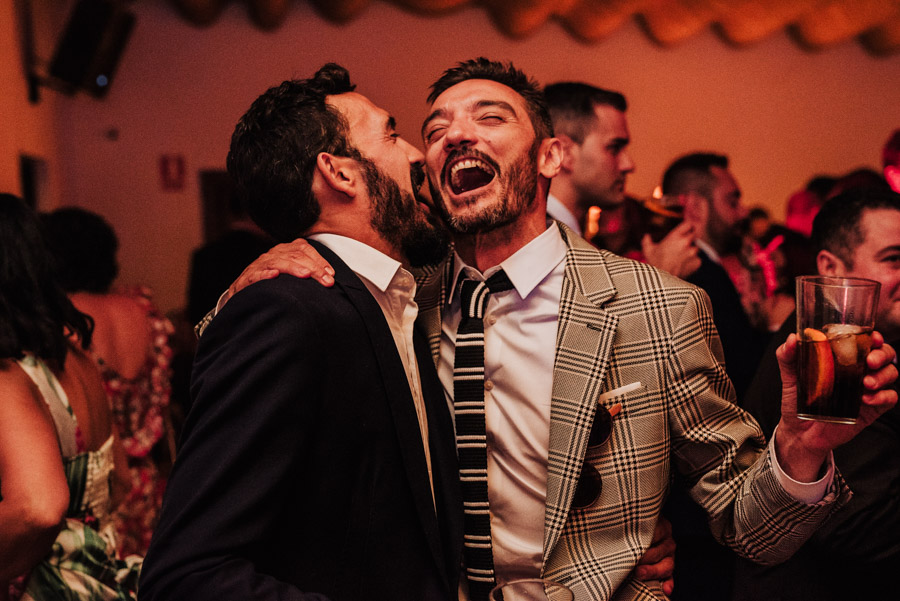 Ana y Victor. Fotografias de Boda en el Cortijo de Enmedio. Fran Ménez Fotógrafos de Bodas en Granada 134