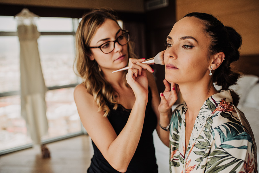 Ana y Victor. Fotografias de Boda en el Cortijo de Enmedio. Fran Ménez Fotógrafos de Bodas en Granada 17