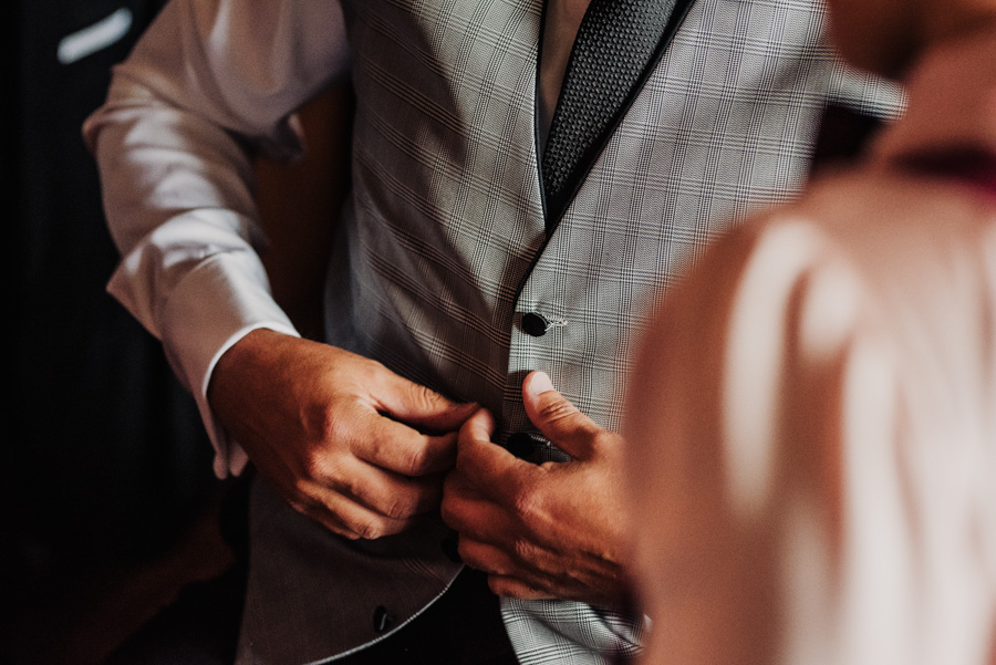 Ana y Victor. Fotografias de Boda en el Cortijo de Enmedio. Fran Ménez Fotógrafos de Bodas en Granada 4