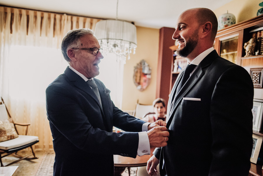 Ana y Victor. Fotografias de Boda en el Cortijo de Enmedio. Fran Ménez Fotógrafos de Bodas en Granada 6