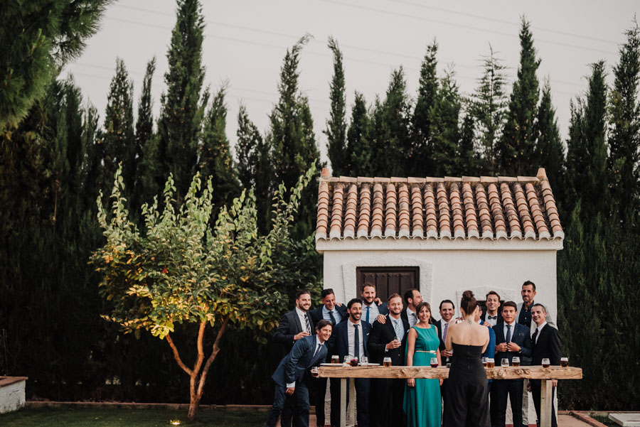 Ana y Victor. Fotografias de Boda en el Cortijo de Enmedio. Fran Ménez Fotógrafos de Bodas en Granada 85