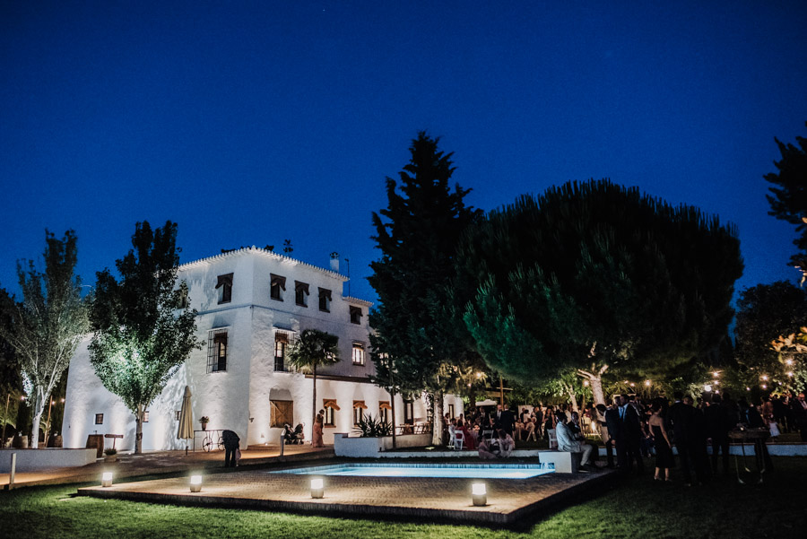Ana y Victor. Fotografias de Boda en el Cortijo de Enmedio. Fran Ménez Fotógrafos de Bodas en Granada 92