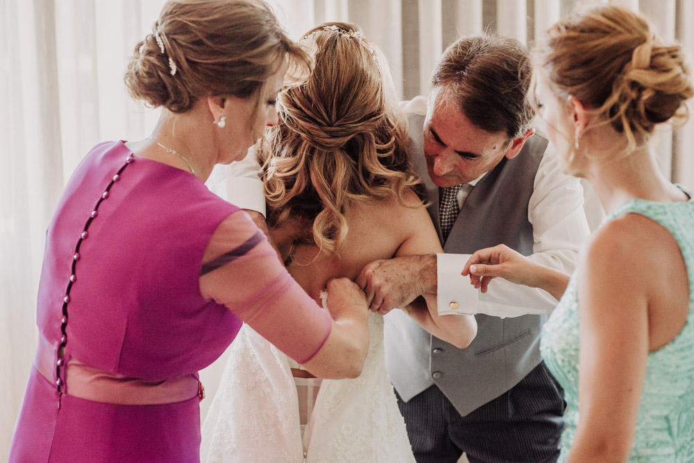 Boda-en-Santa-Ana-y-el-Palacio-de-los-Cordova.-Fotografo-Bodas-Granada-Fran-Menez-19