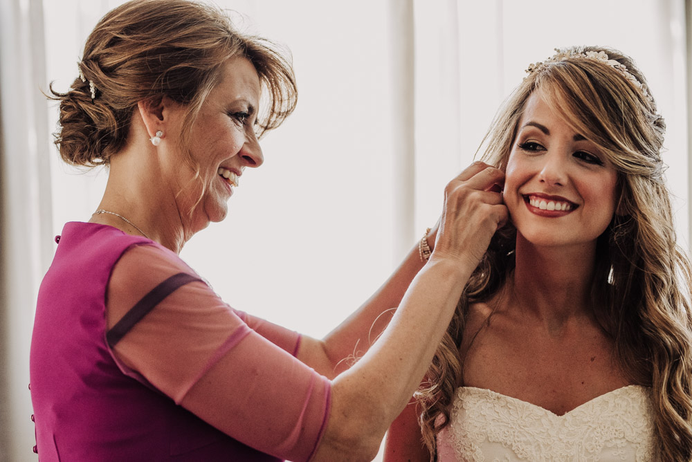 Boda-en-Santa-Ana-y-el-Palacio-de-los-Cordova.-Fotografo-Bodas-Granada-Fran-Menez-20