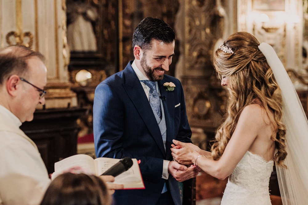 Boda-en-Santa-Ana-y-el-Palacio-de-los-Cordova.-Fotografo-Bodas-Granada-Fran-Menez-48