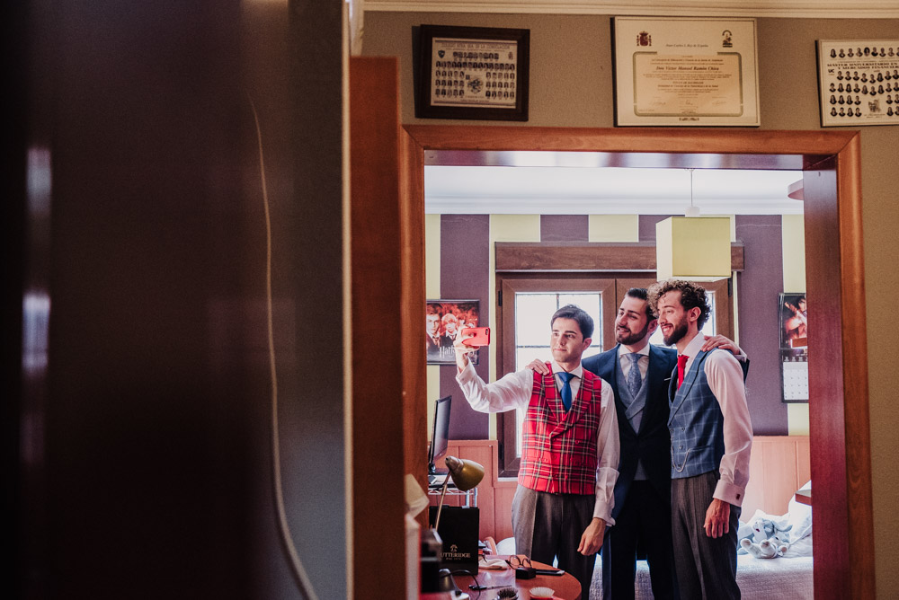 Boda-en-Santa-Ana-y-el-Palacio-de-los-Cordova.-Fotografo-Bodas-Granada-Fran-Menez-8