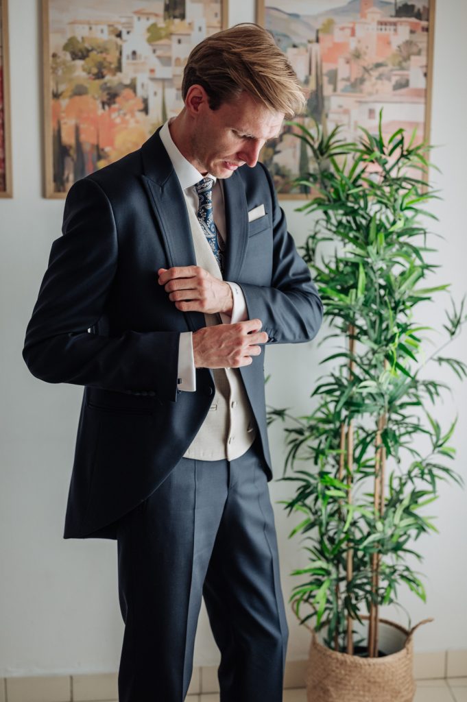 Boda-en-el-Carmen-de-los-Chapiteles.-Loudes-y-Bartek-por-Fran-Menez-Fotografo-16