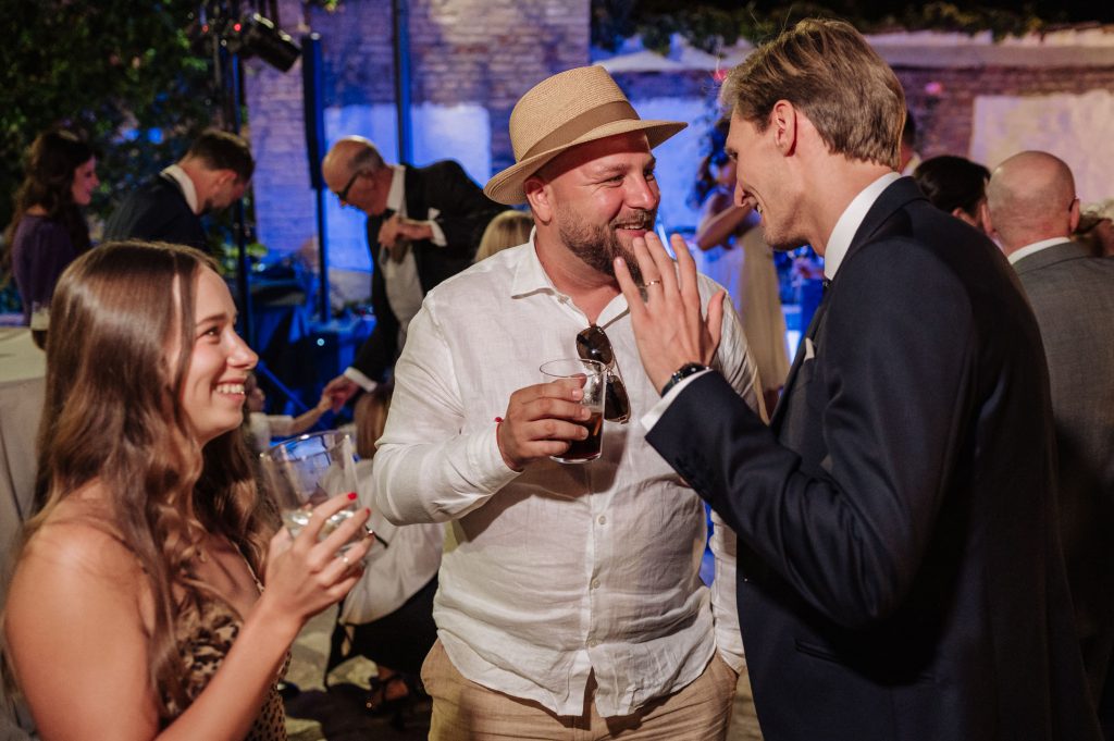 Boda-en-el-Carmen-de-los-Chapiteles.-Loudes-y-Bartek-por-Fran-Menez-Fotografo-221